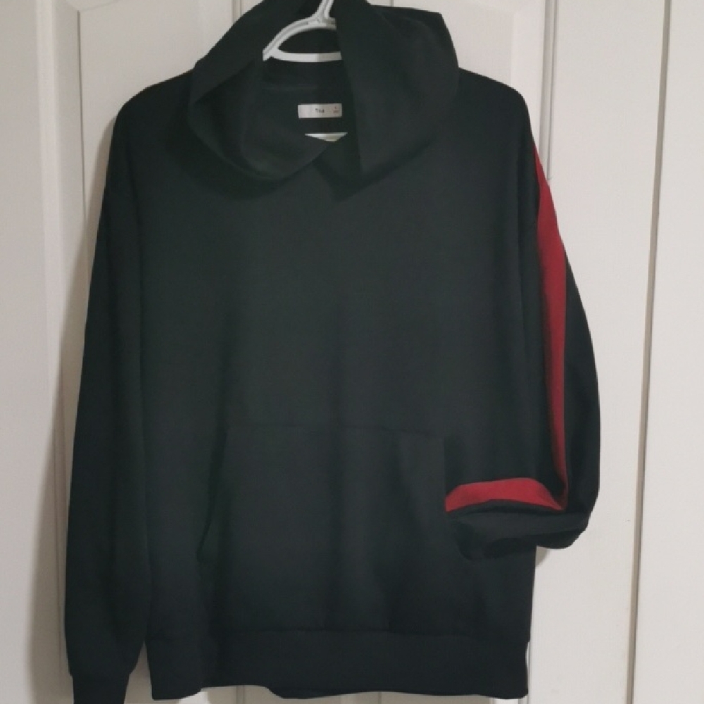 *3 for *$40 item TNA Classic Black Hoodie